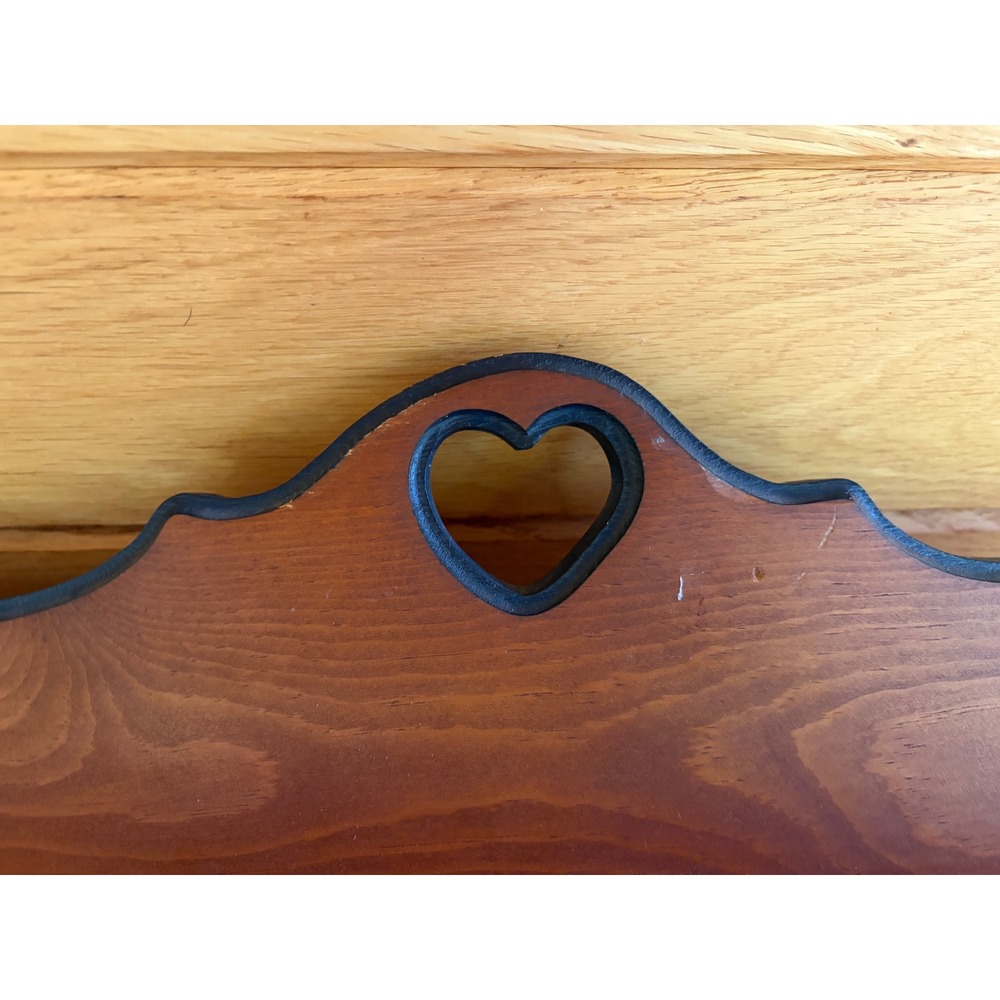 Forrest-James Vintage Wood Wall Shelf Heart Cutout 3 Peg Hooks Country Farmhouse - Picture 4 of 8